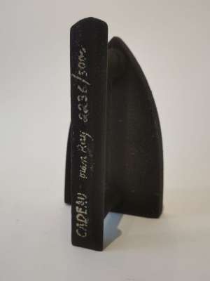 Cadeau (Sculpture) -  MAN RAY