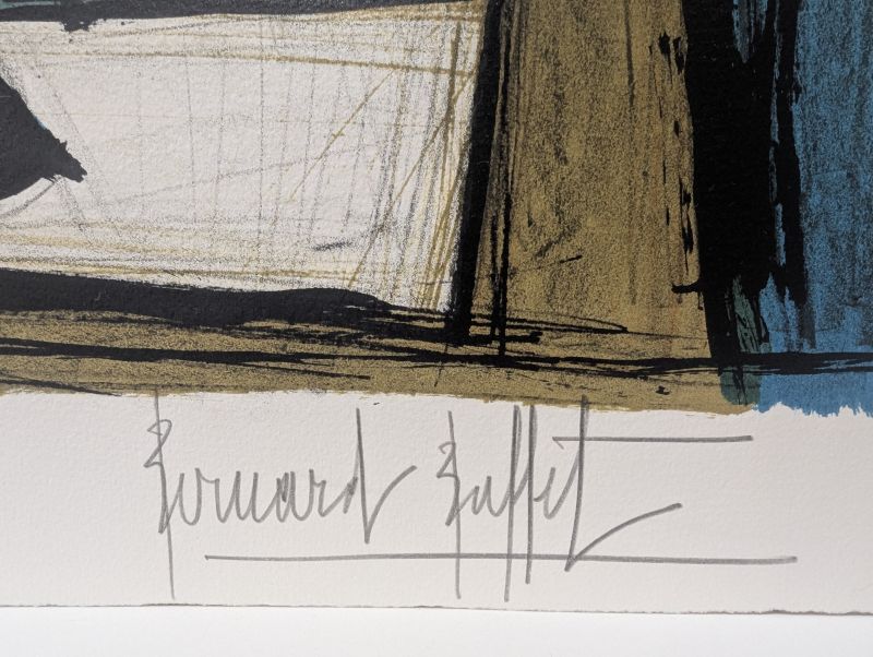 Blumenstrau&szlig; mit blauem Hintergrund (Farblithographie) - Bernard BUFFET