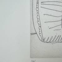Hombre con chaleco afgano que reflexiona sobre el amor entre un «mosquetero» y su amada (Aguafuerte) — Pablo PICASSO — Detalle de la numeración